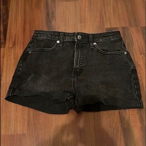 black jean shorts